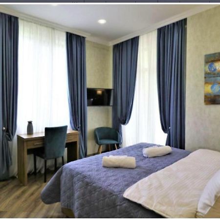 Sunset Tbilisi Luxury Aparthotel Esterno foto