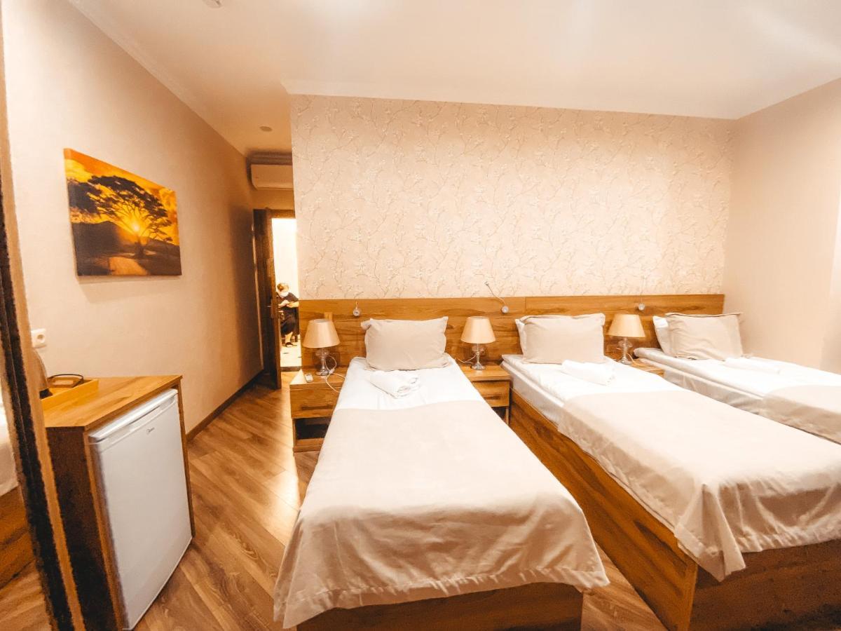 Sunset Tbilisi Luxury Aparthotel Esterno foto