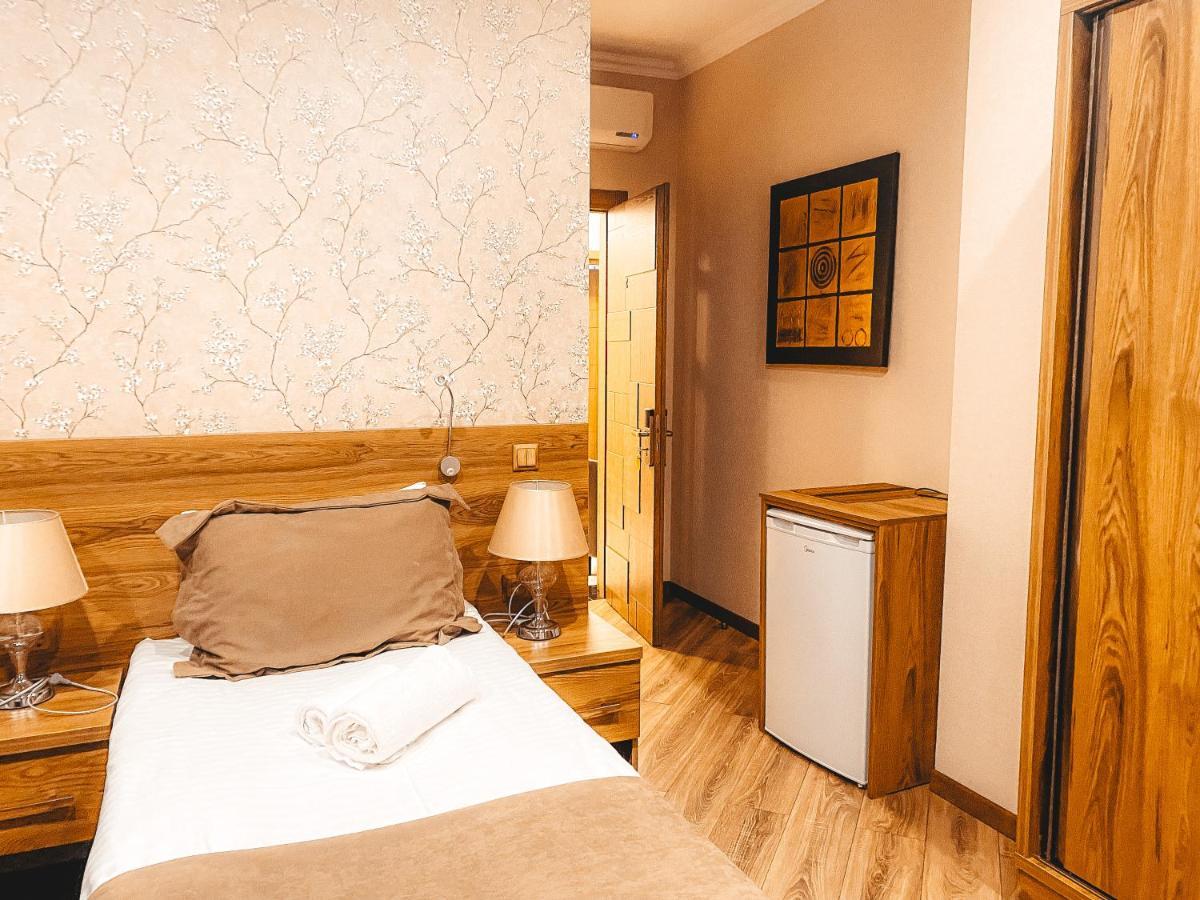 Sunset Tbilisi Luxury Aparthotel Esterno foto